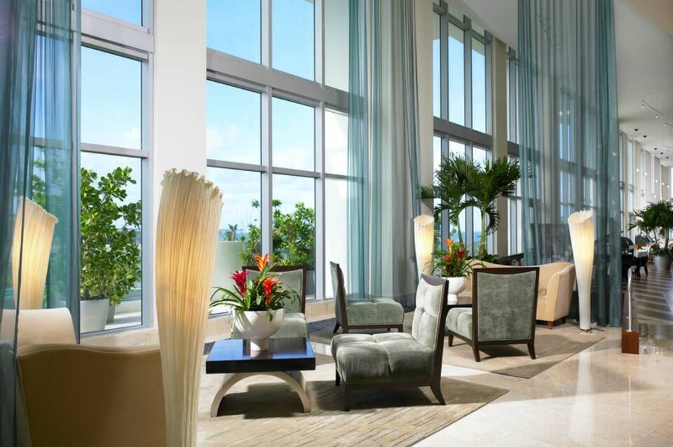 Marenas Beach Resort 5