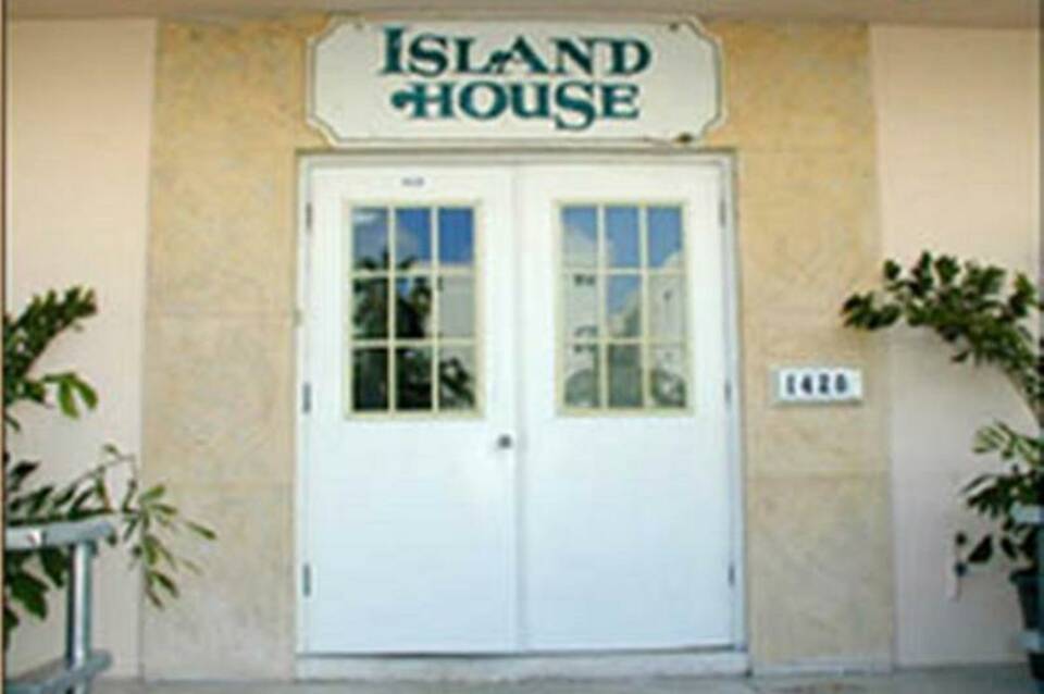 Island House 1