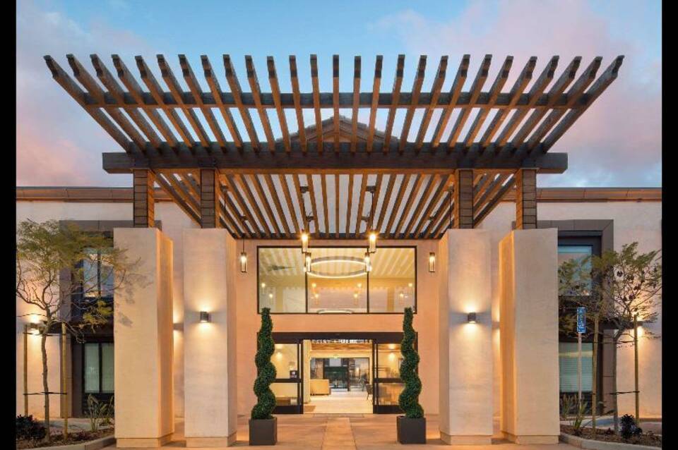 The Cove Hotel, an Ascend Hotel Collection Member 2