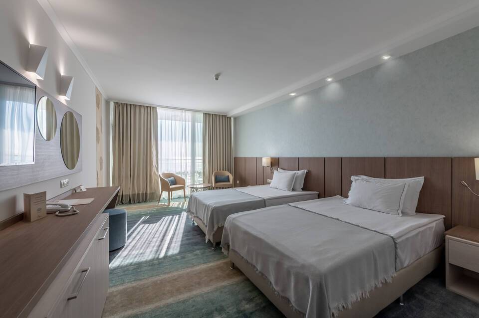Sentido Neptun Beach 4
