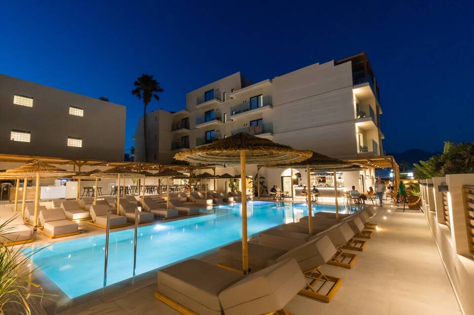 Cabana Blu Hotel & Suites 1