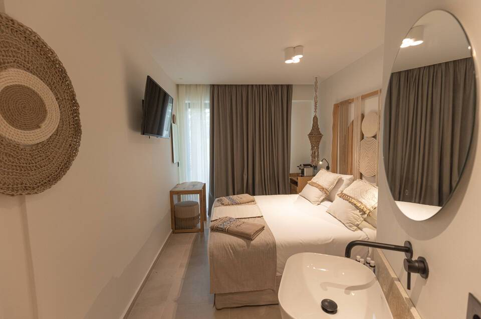 Cabana Blu Hotel & Suites 3