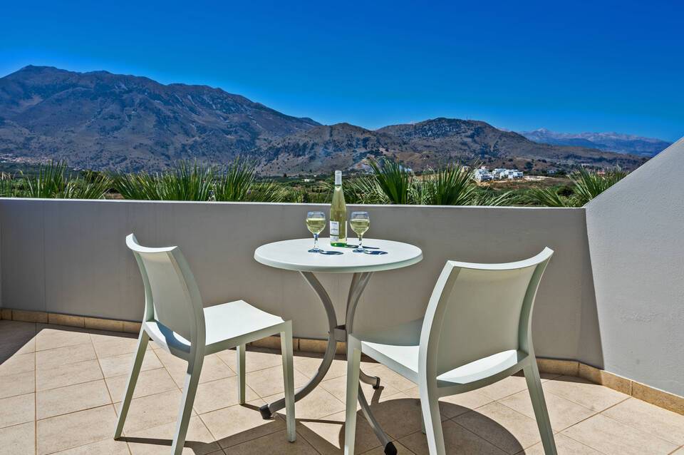 Delfina Boutique Hotel 4