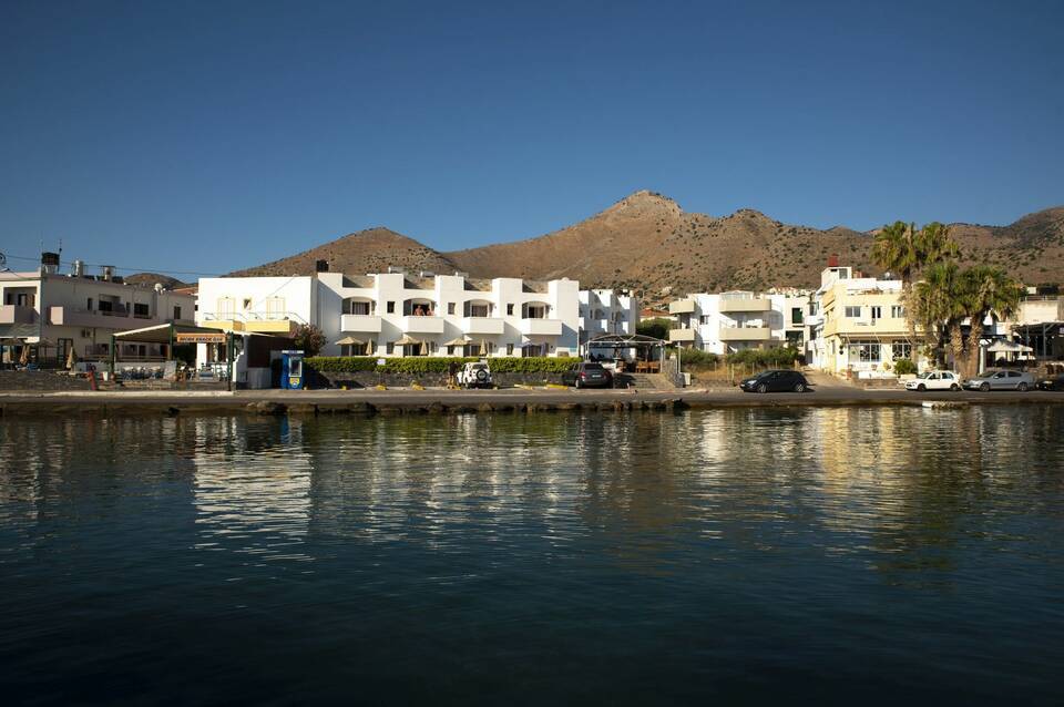 Alikes Suites & Studios 2
