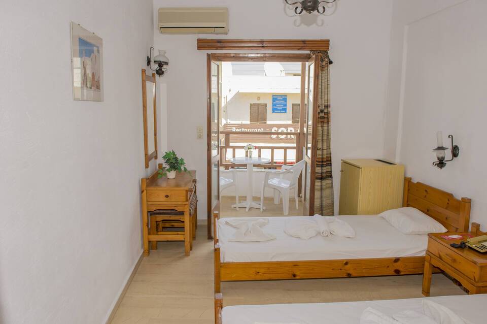 Velissarios Hotel 1