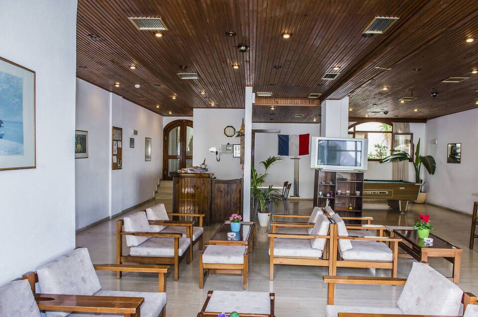 Velissarios Hotel 5