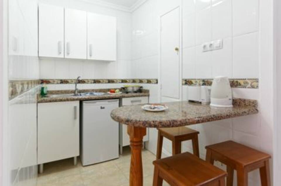 Apartamentos Las Faluas 5
