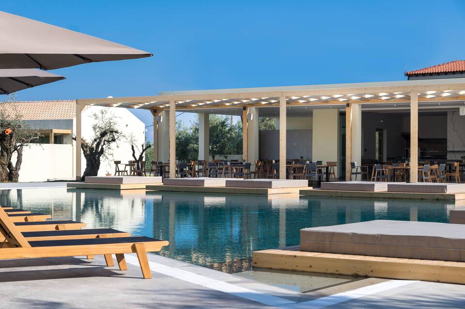 Tsamis Zante Suites 1