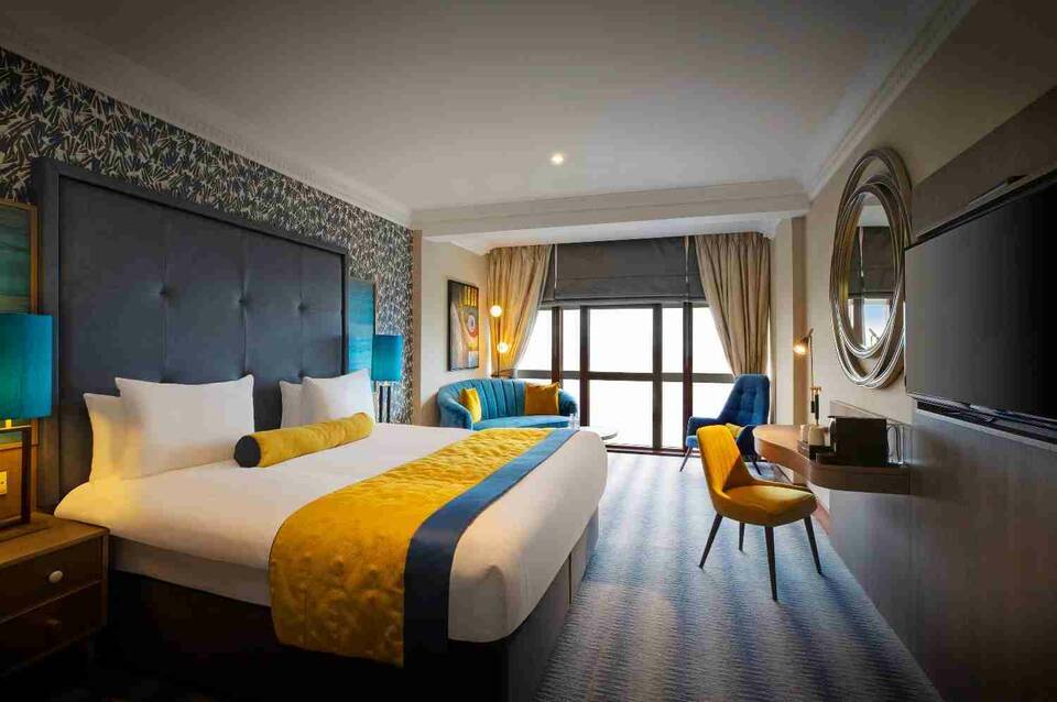 Leonardo Royal Hotel London City 5