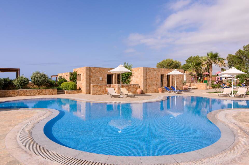 Kernos Beach 2
