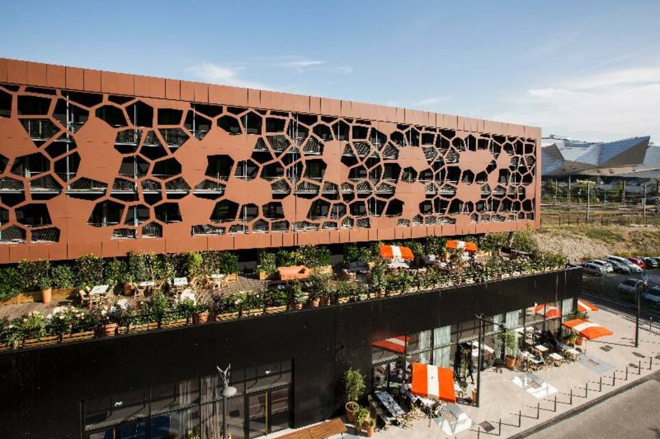 Mob Hotel Lyon Confluence 1