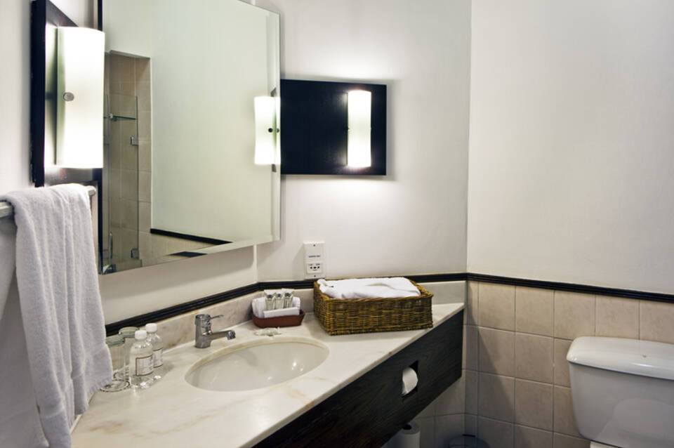 The Centurion Hotel 2