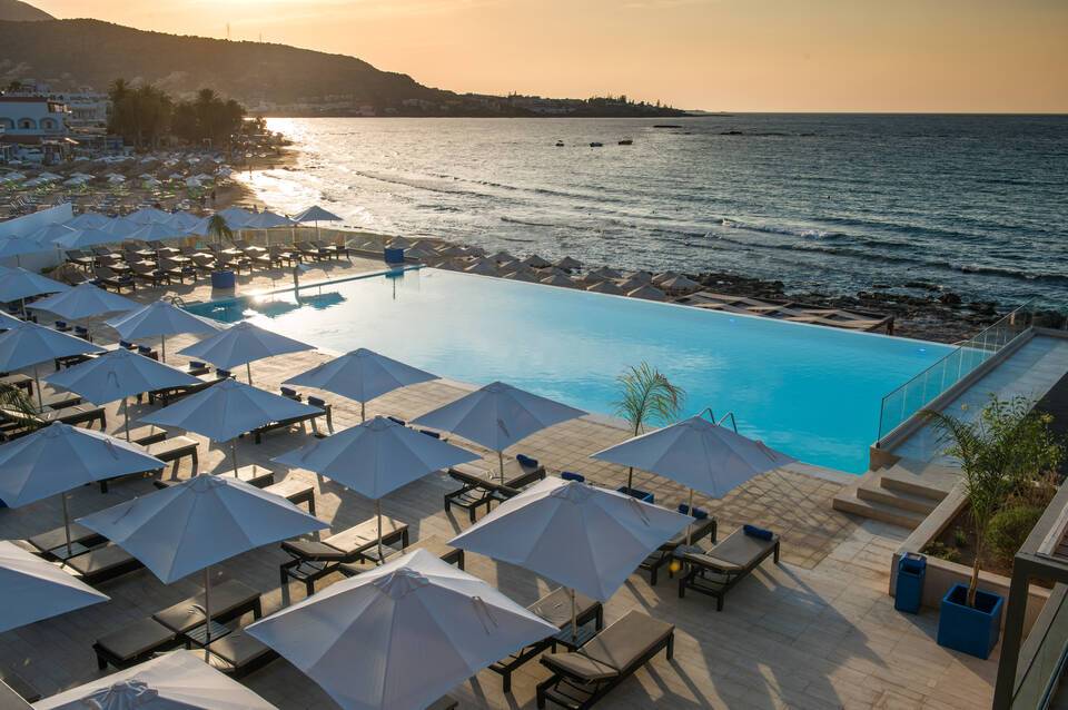 I Resort Beach Hotel & Spa 1