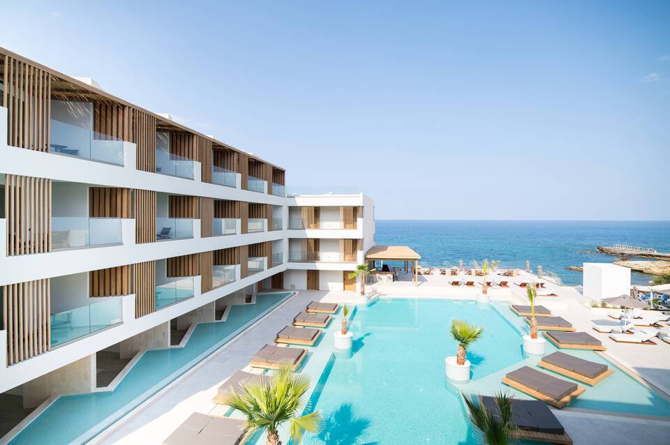 AKASHA Beach Hotel & Spa 1