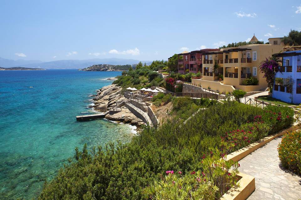 Candia Park village 1