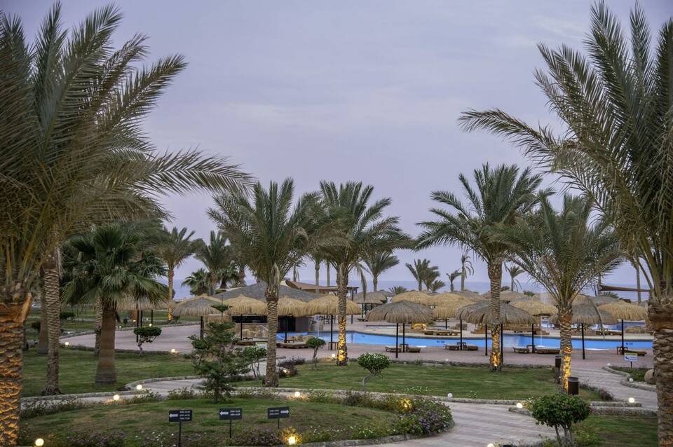 Three Corners Sea Beach Resort 3