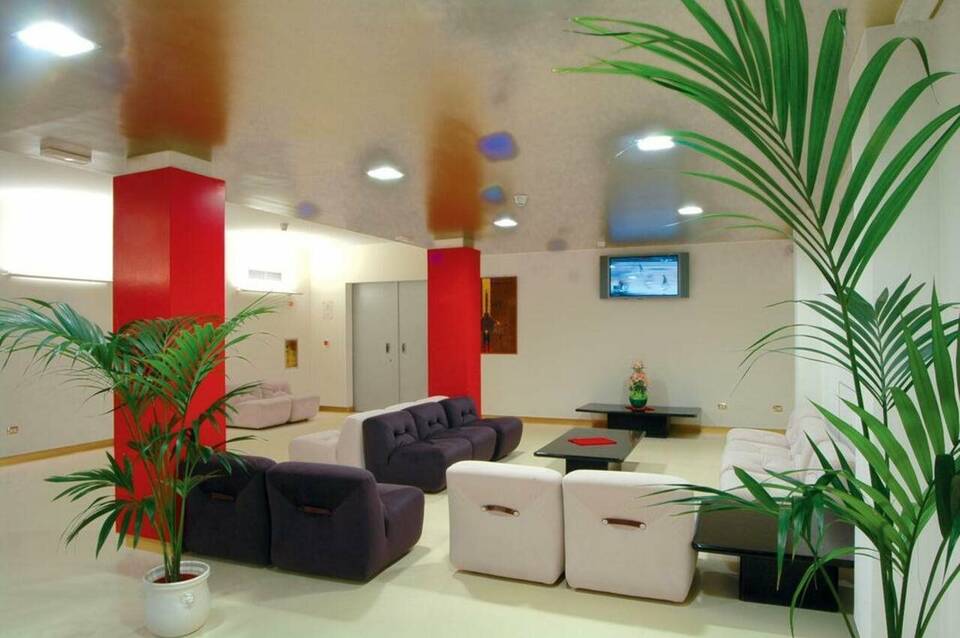 Reginna Palace 3
