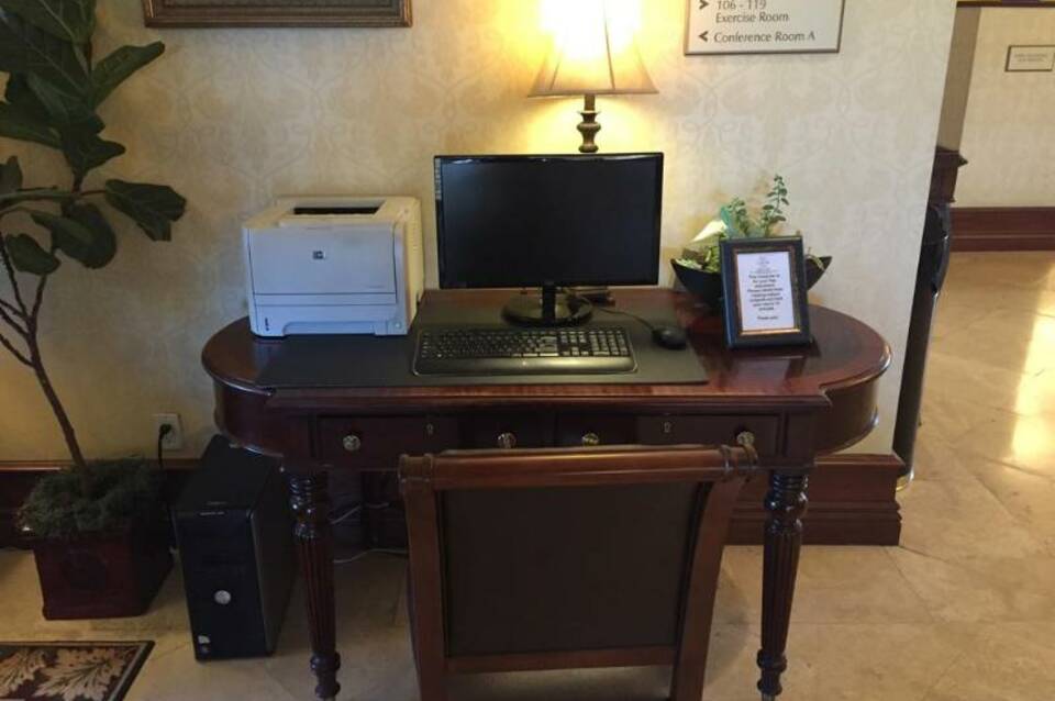 Bay Landing Hotel 3