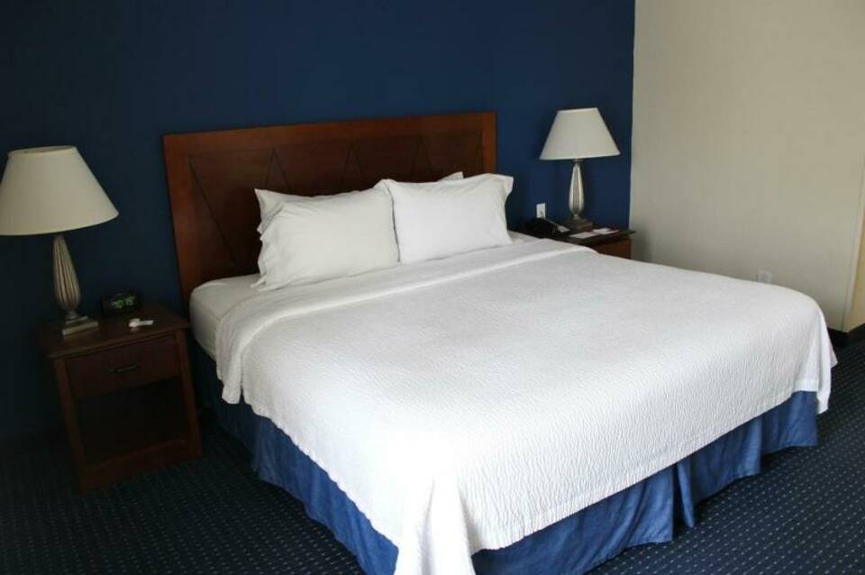 Doral Inn & Suites Miami Airport West 3