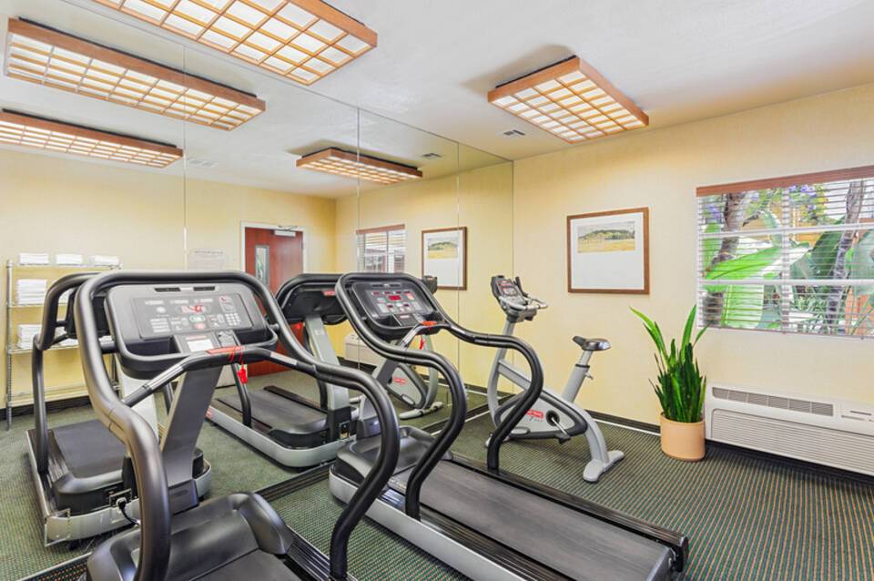Clementine Hotel & Suites Anaheim 5