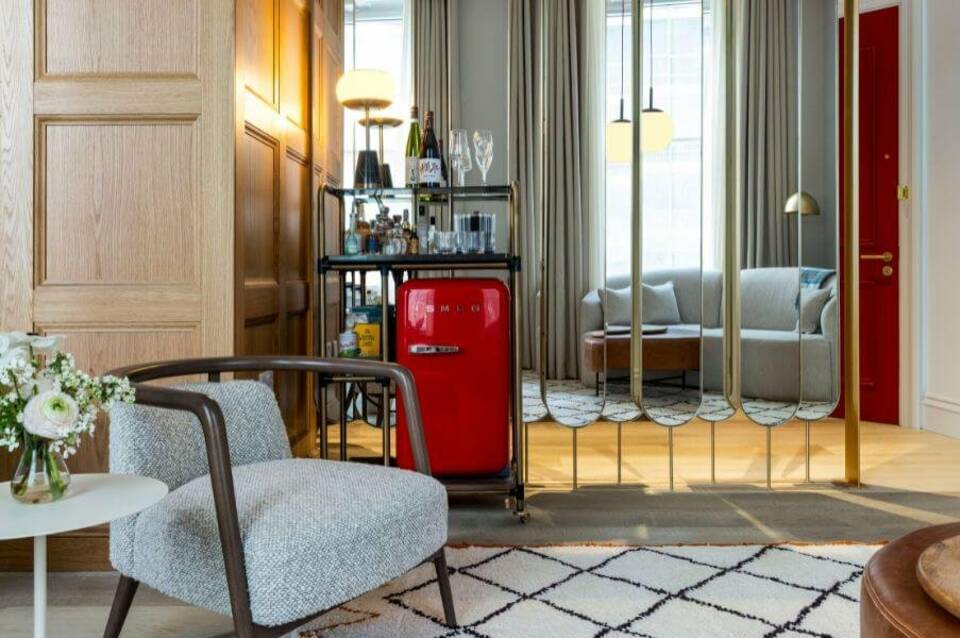 Virgin Hotels Edinburgh 3