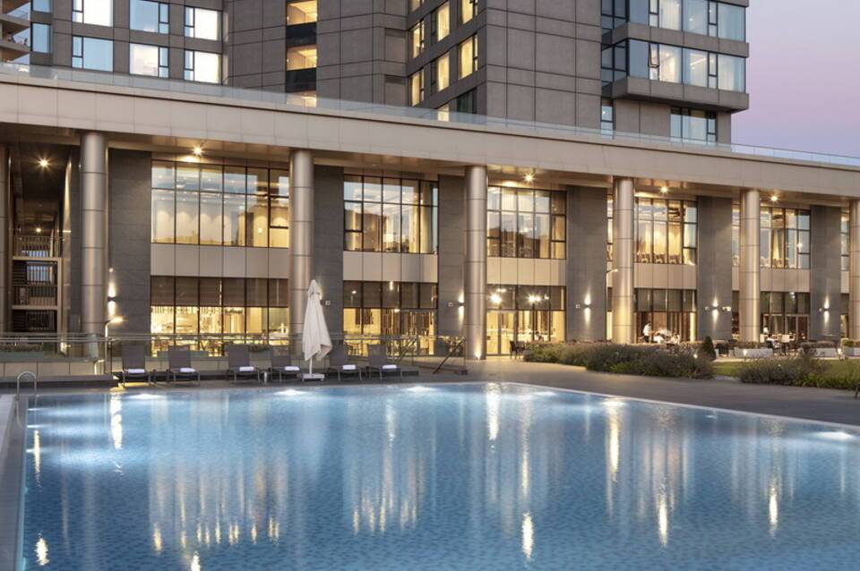 Hilton Istanbul Bakirköy 5