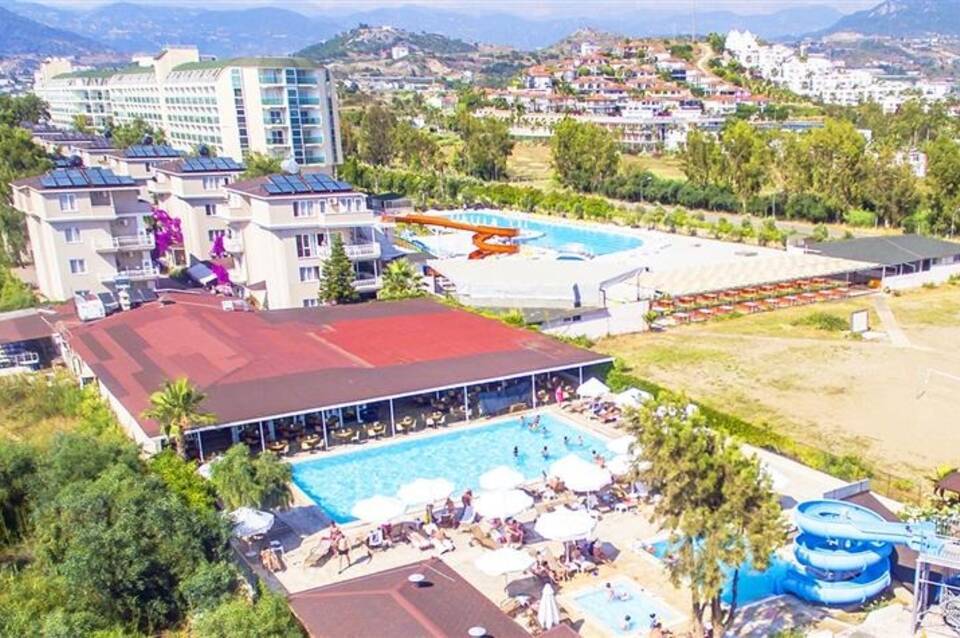 Club Wasa Holiday Village 3