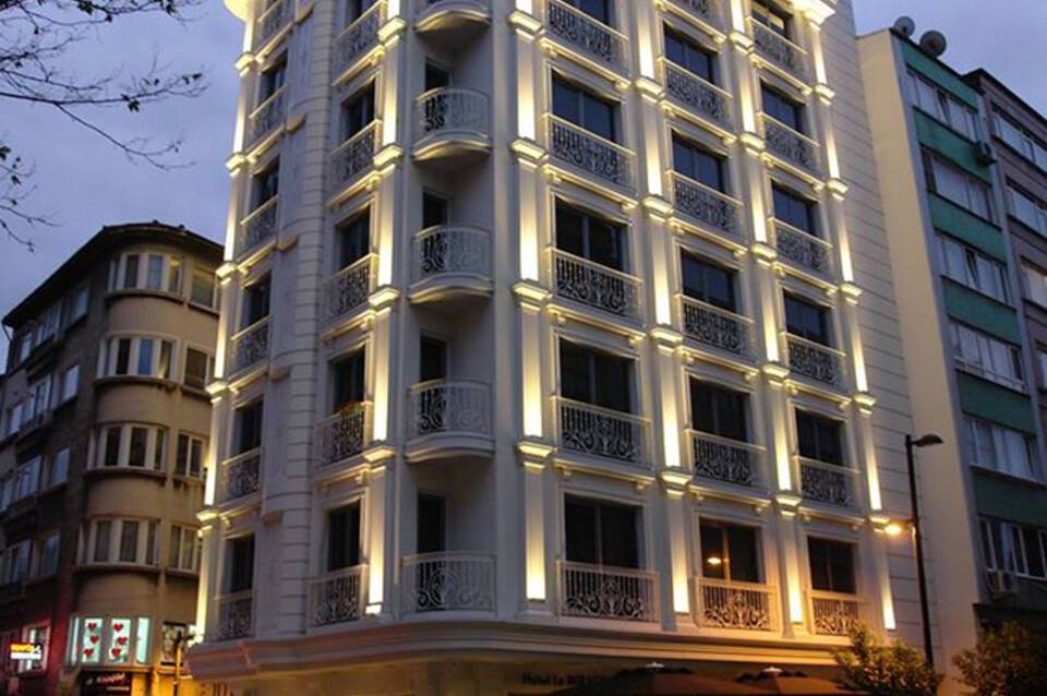 Le Mirage Hotel 1