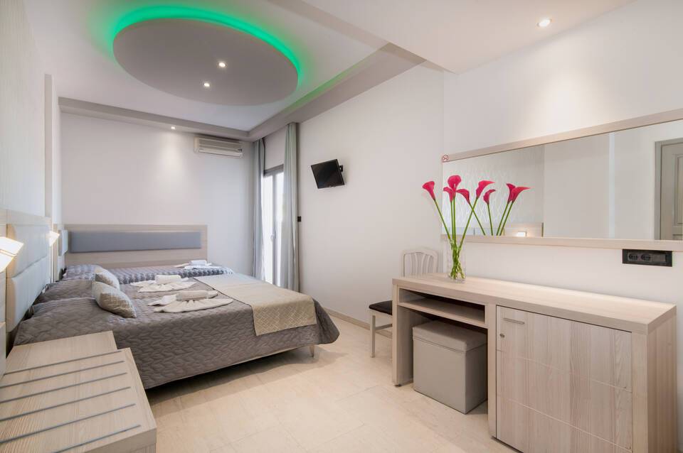 Tzante Hotel 4