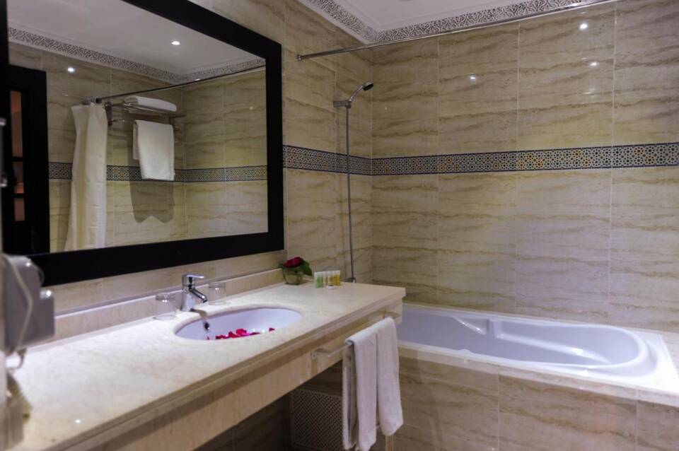 Ennakhil Marrakech Hotel & SPA 4