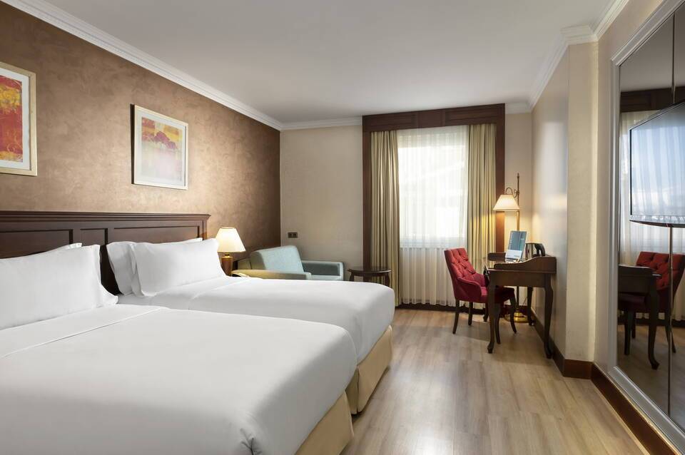 Occidental Taksim 5