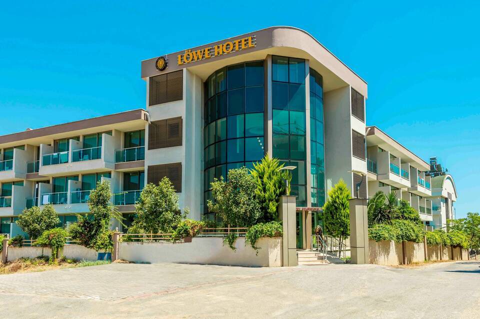 Löwe Hotel 2