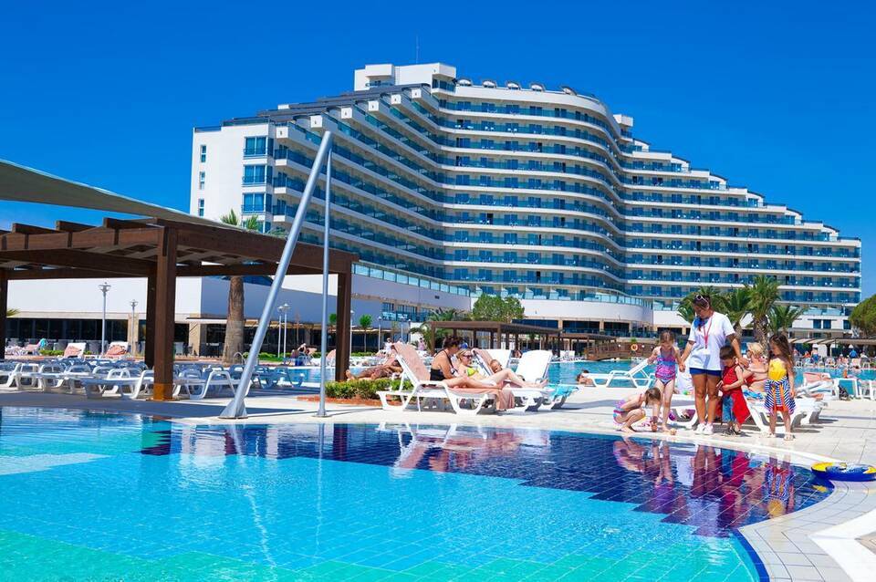 Venosa Beach Resort & Spa 3