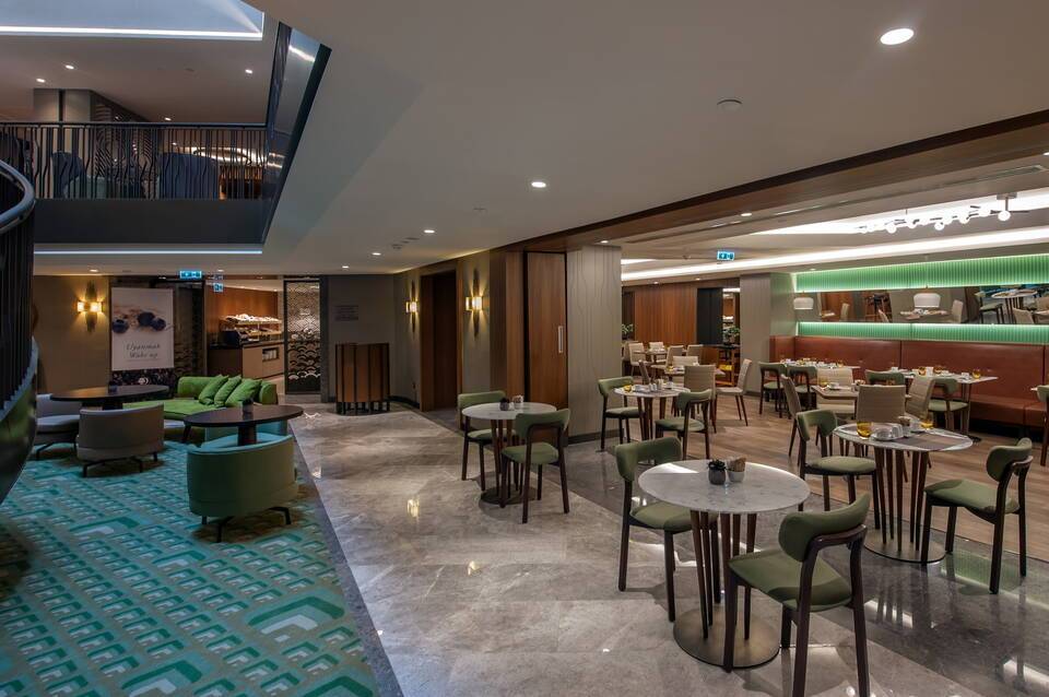 Doubletree by Hilton Istanbul Sirkeci 4
