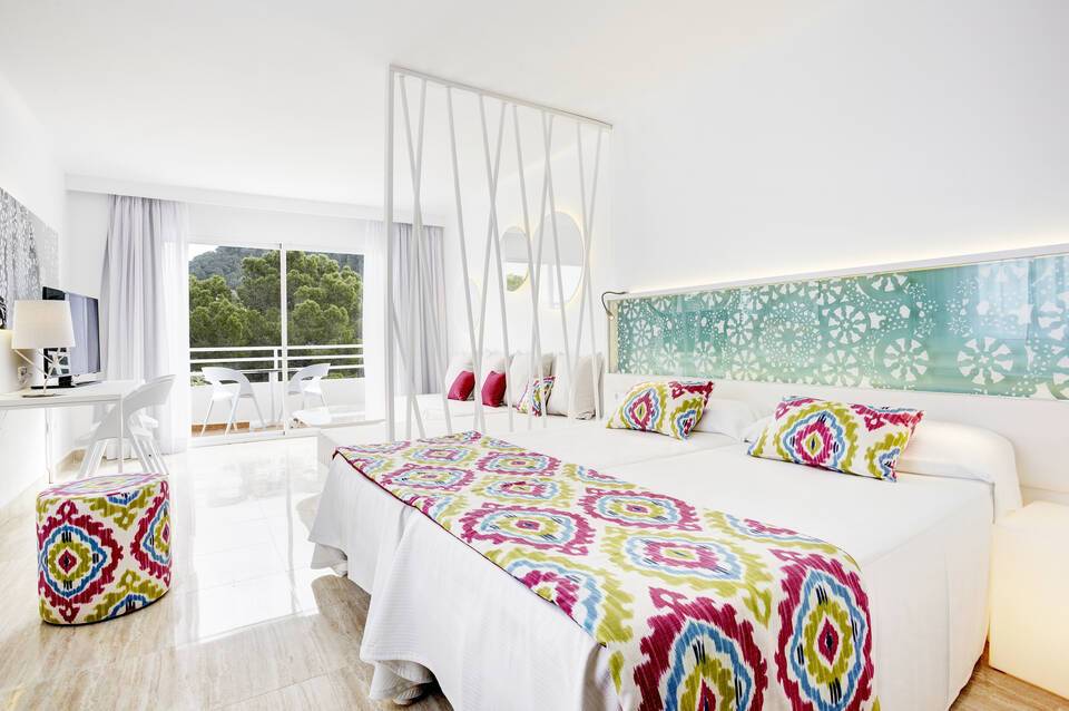 Grupotel Ibiza Beach Resort 3