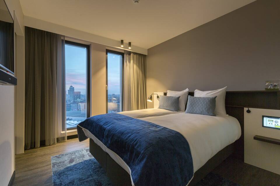 Postillion Hotel & Convention Centre Amsterdam 2