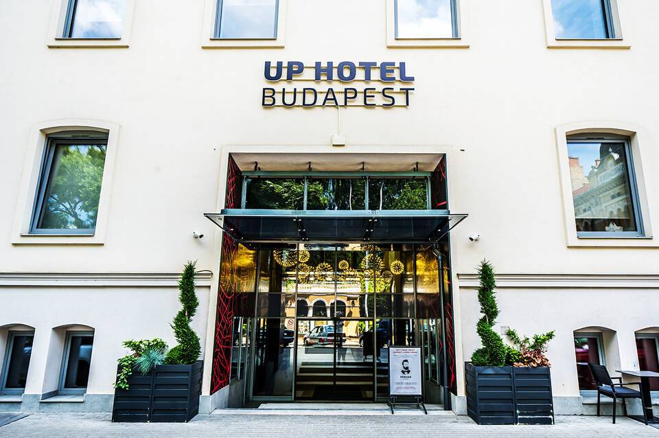 Up Hotel Budapest 4