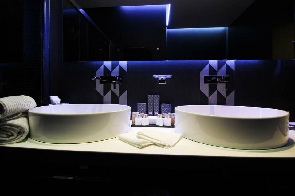 Divina Luxury Hotel 1