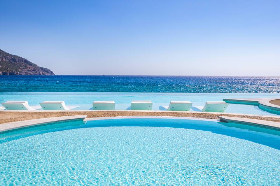 Konstantinos Palace 2