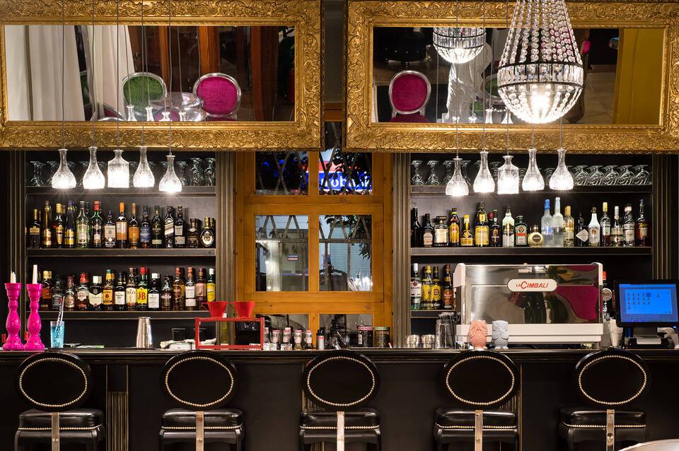 A For Art Design Hotel 3