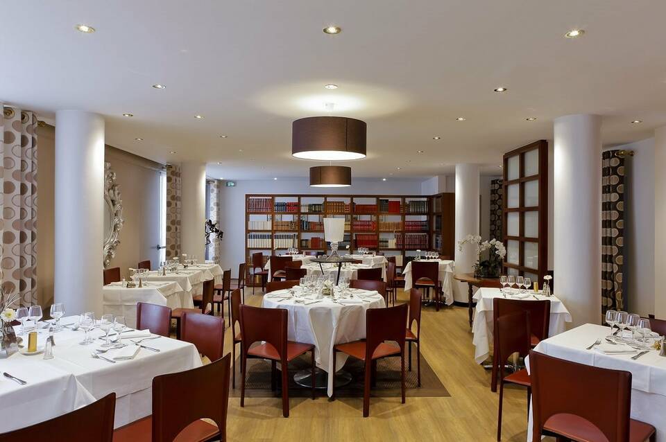 Hôtel Charlemagne 3