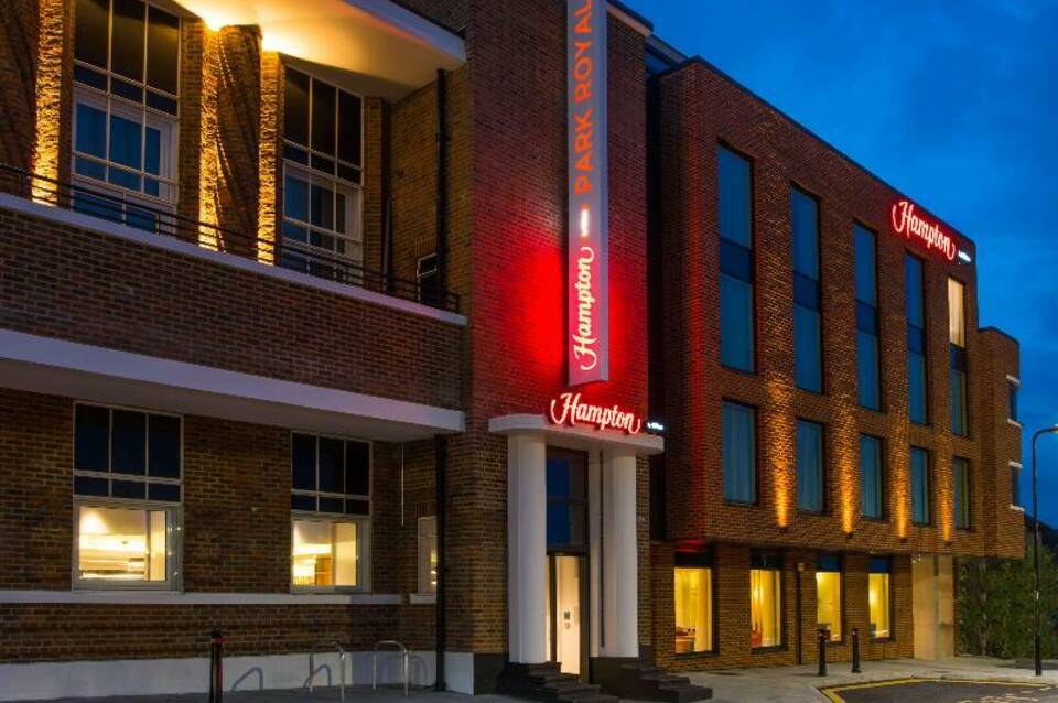 Hampton by Hilton London Park Royal 2