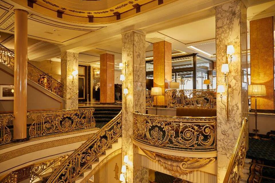 El Avenida Palace Hotel 3