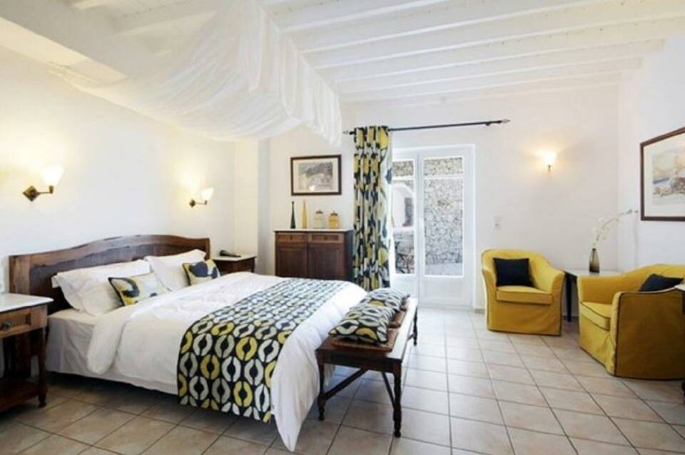 Pelican Bay Hotel 3