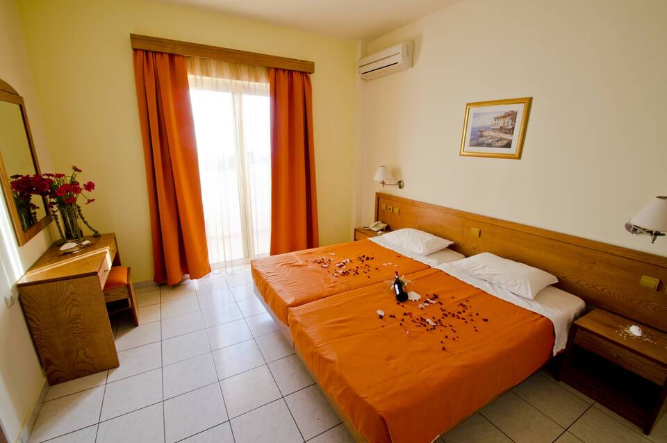 Stella Hotel 5