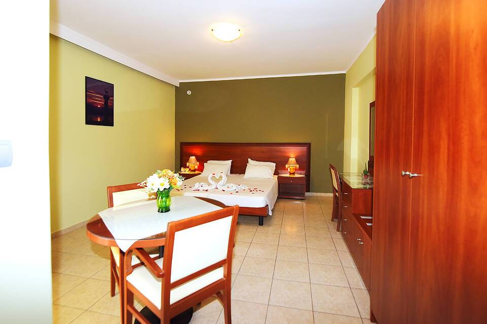 Esmeralda Hotel 2