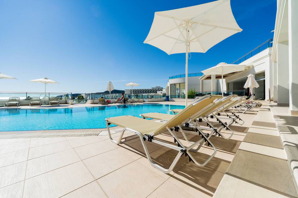 Apollo Blue Hotel 2