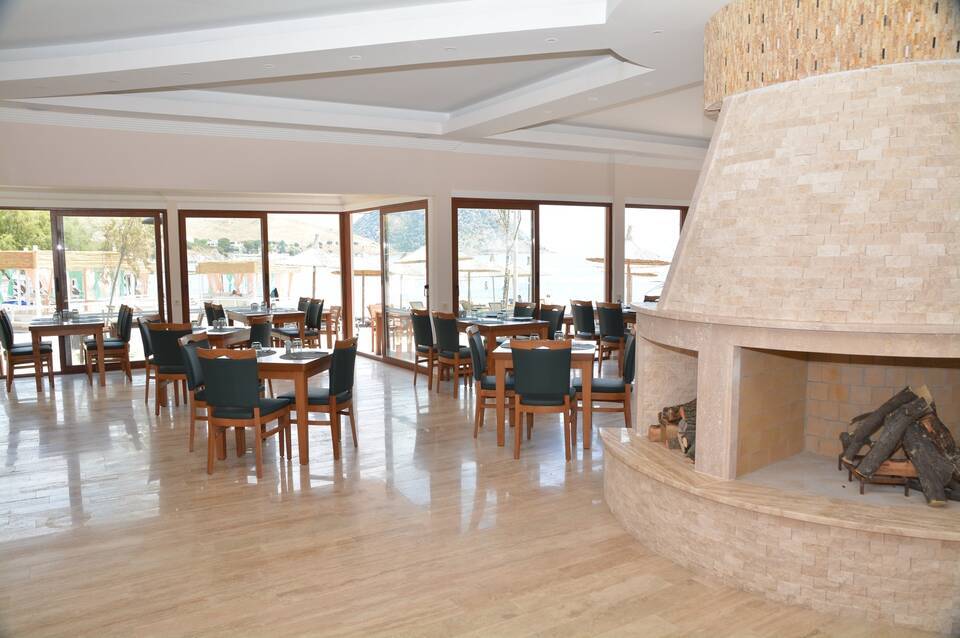 Club Marma Hotel 4