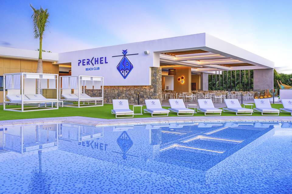 Resort Cordial Santa Águeda & Perchel Beach Club 1