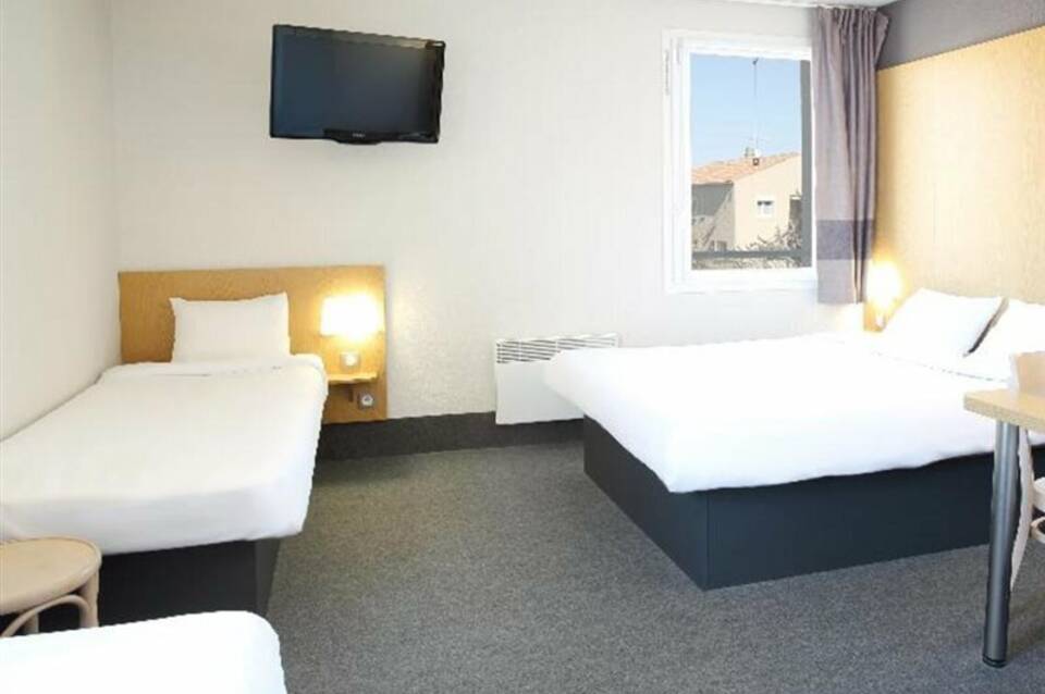 B&B HOTEL Marseille Aéroport Saint-Victoret 4